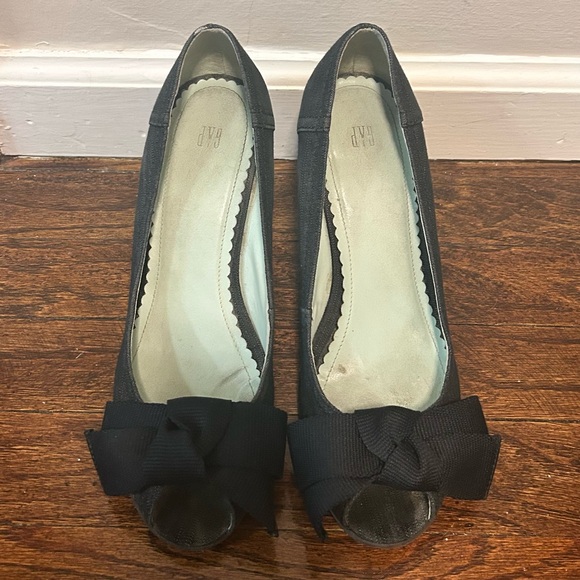 Gap Black Denim Wedge Peep Toe Shoes With Bow, Size 9 - Picture 9 of 10